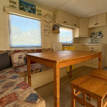 Mobilhome Terrain Prive Cuisine D Ete Sud Corse